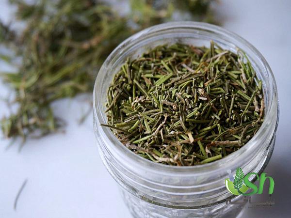 چگونگی انتخاب بهترین انواع رزماری خشک